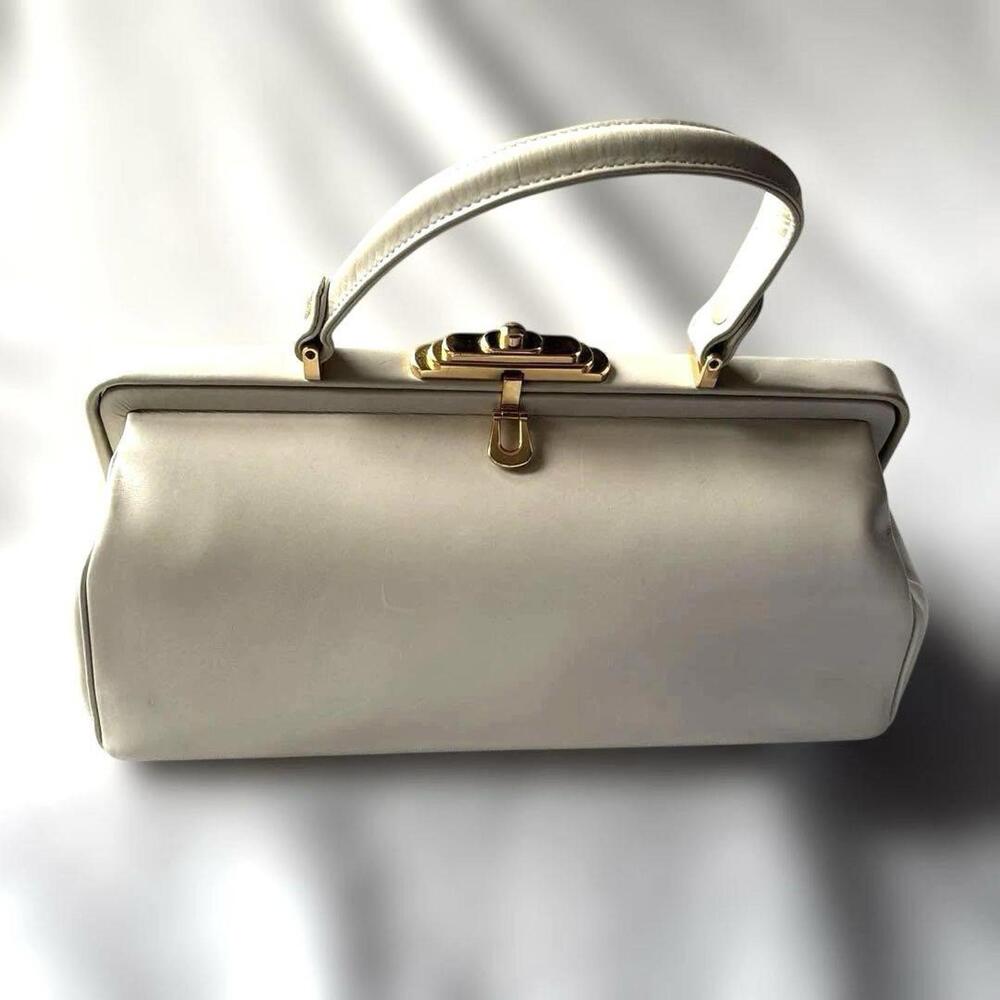 Roberta Di Camerino White Frame Handbag Gold Hardware Doctor Style Purse Size M